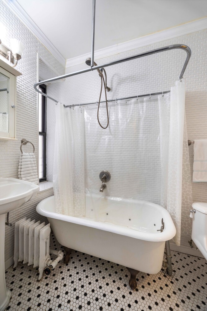 514 West 110th Street 4B Manhattan Valley New York NY 10025