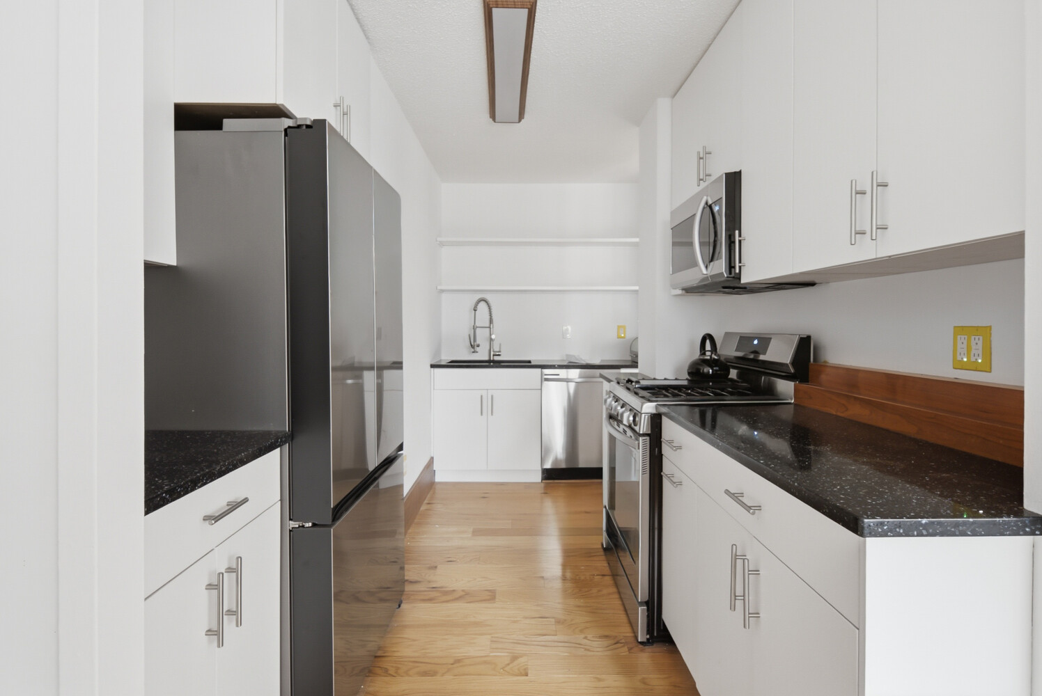 299 Pearl Street 5E Seaport District New York NY 10038