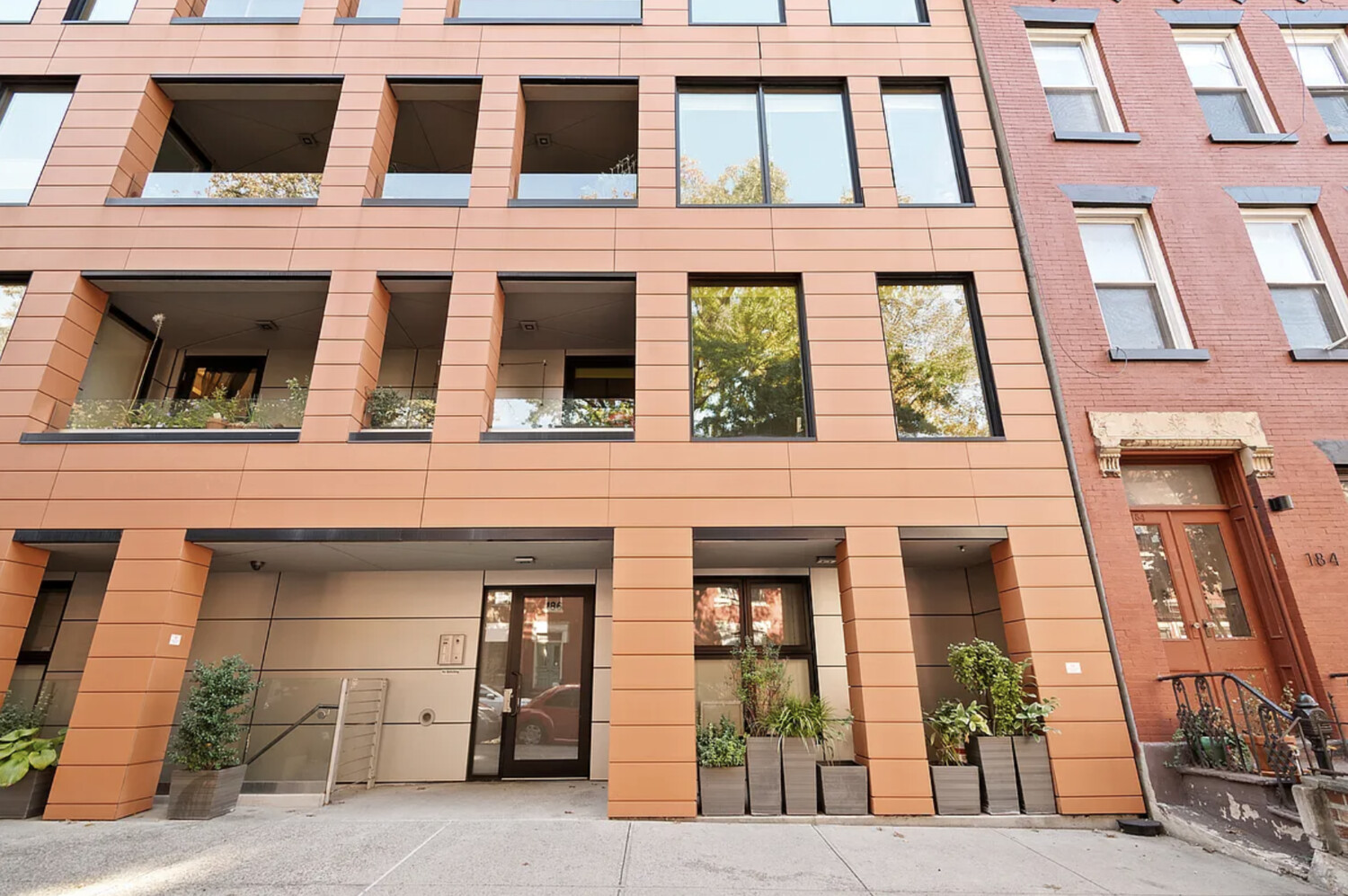 186 8th Street 2B Gowanus Brooklyn NY 11215