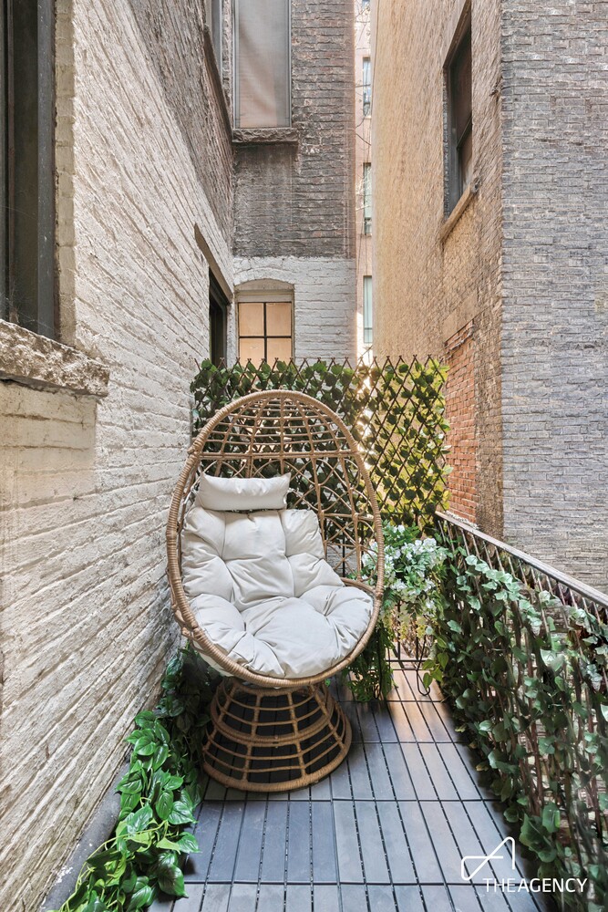334 West 17th Street 1W Chelsea New York NY 10011