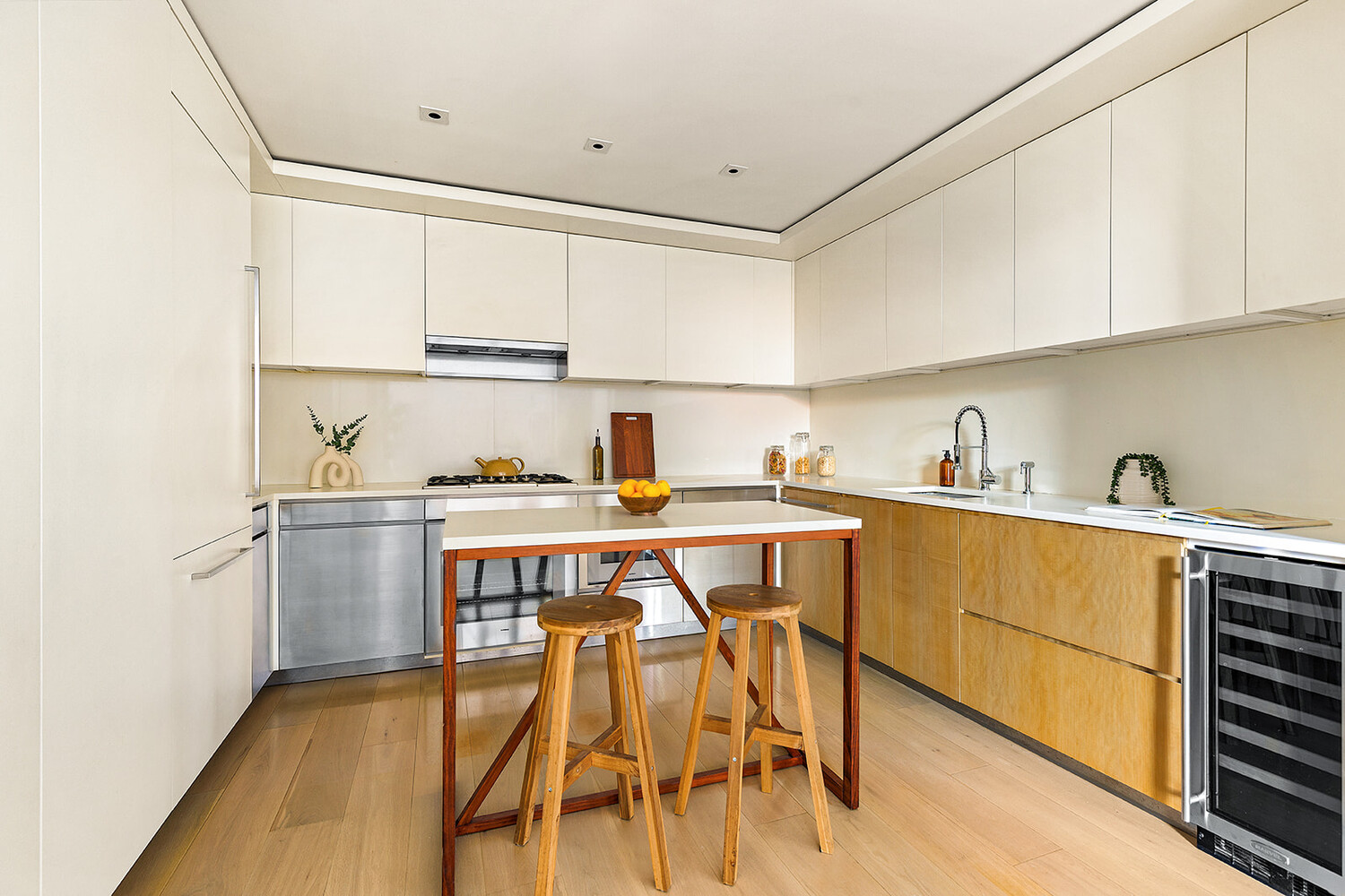 251 1st Street 3E Park Slope Brooklyn NY 11215