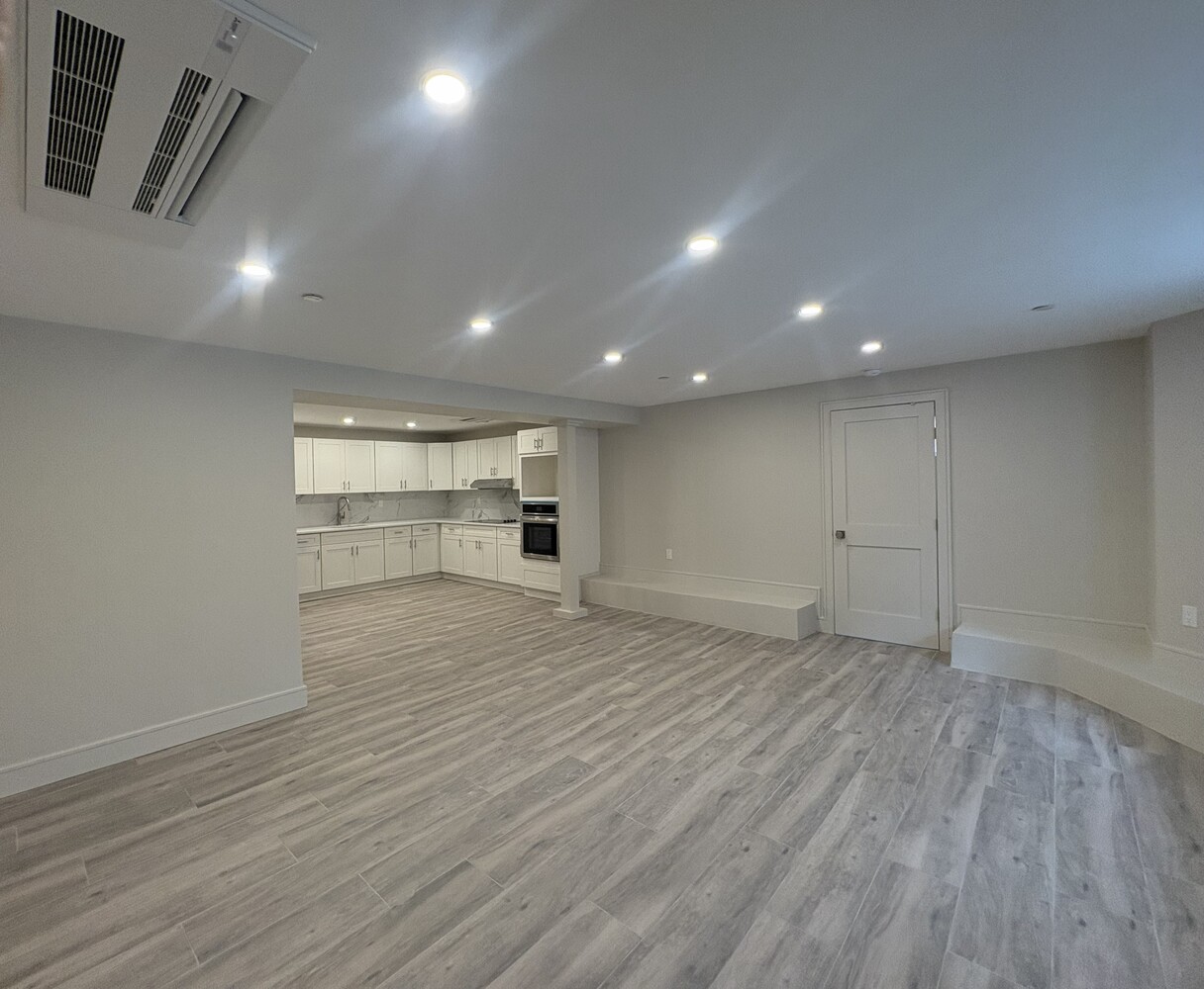 512 Beach 130th Street BB Belle Harbor Queens NY 11694