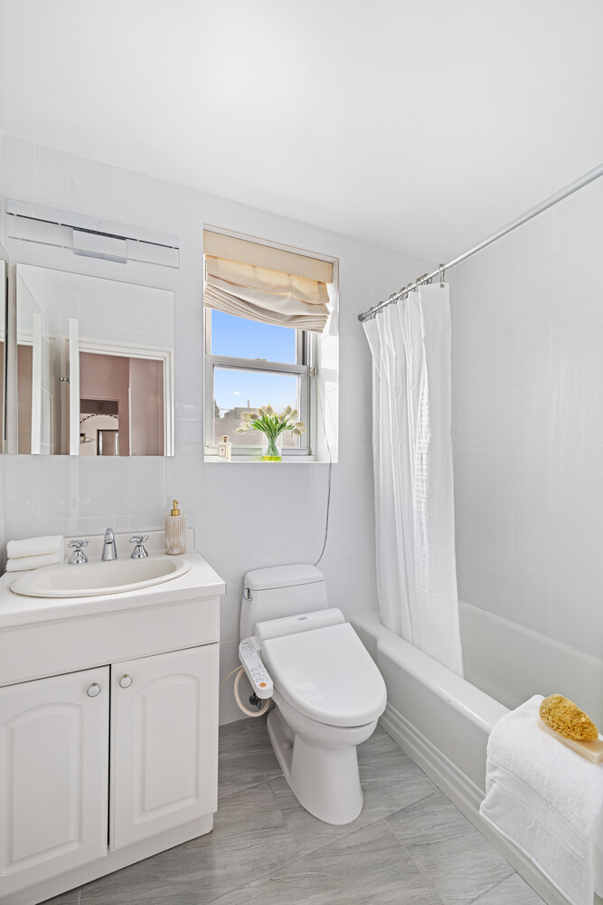 45 Sutton Place South PHF/G Sutton Place New York NY 10022