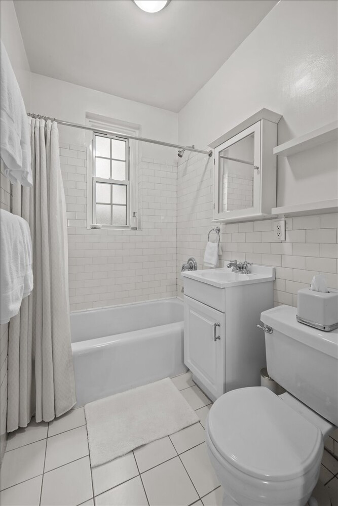 1125 Lorimer Street 2J Greenpoint Brooklyn NY 11222