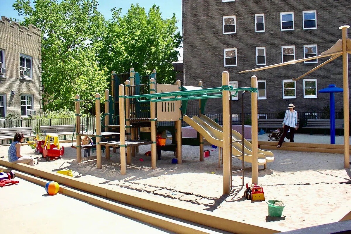 160 Cabrini Blvd. APT127 Hudson Heights New York NY 10033