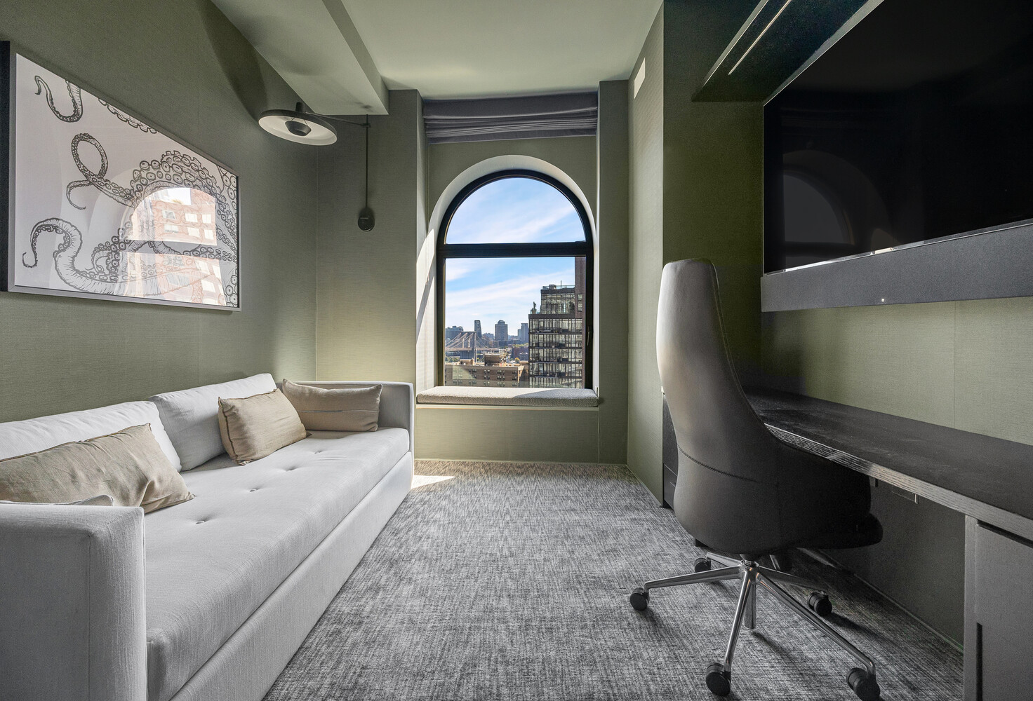 130 William Street 21B Seaport District New York NY 10038