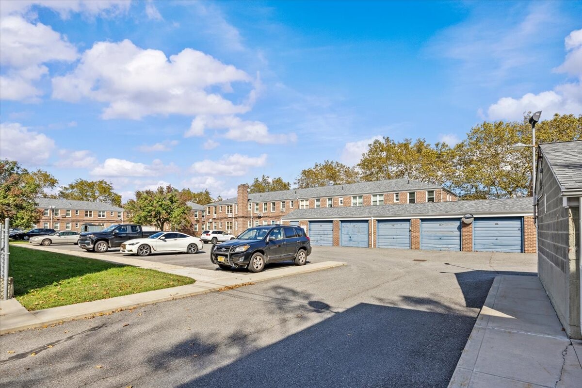2043 East 58th Street 141E Old Mill Basin Brooklyn NY 11234
