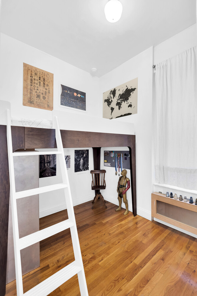 993 Amsterdam Avenue 4B Manhattan Valley New York NY 10025