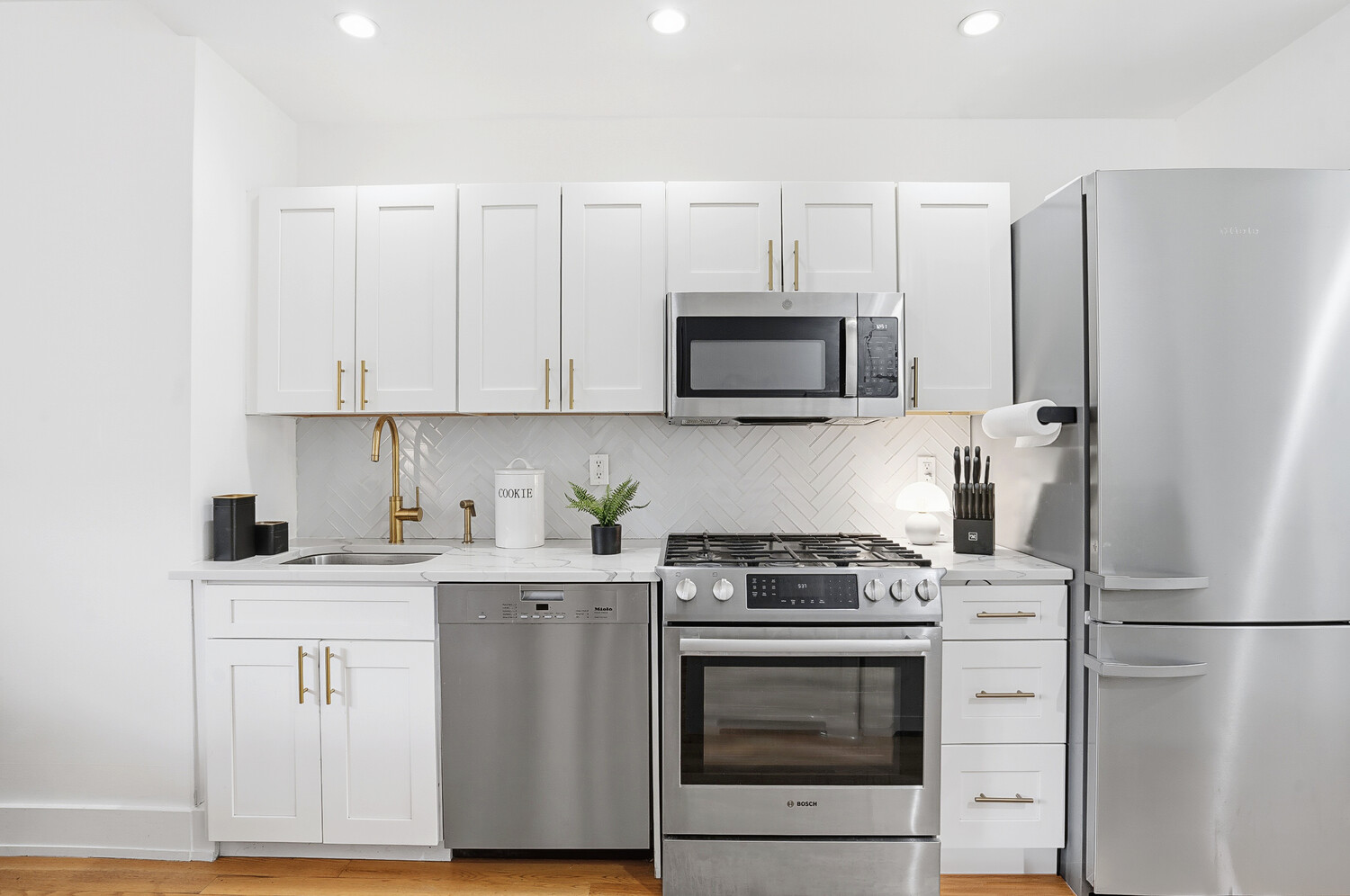 280 Nassau Avenue 1F Greenpoint Brooklyn NY 11222