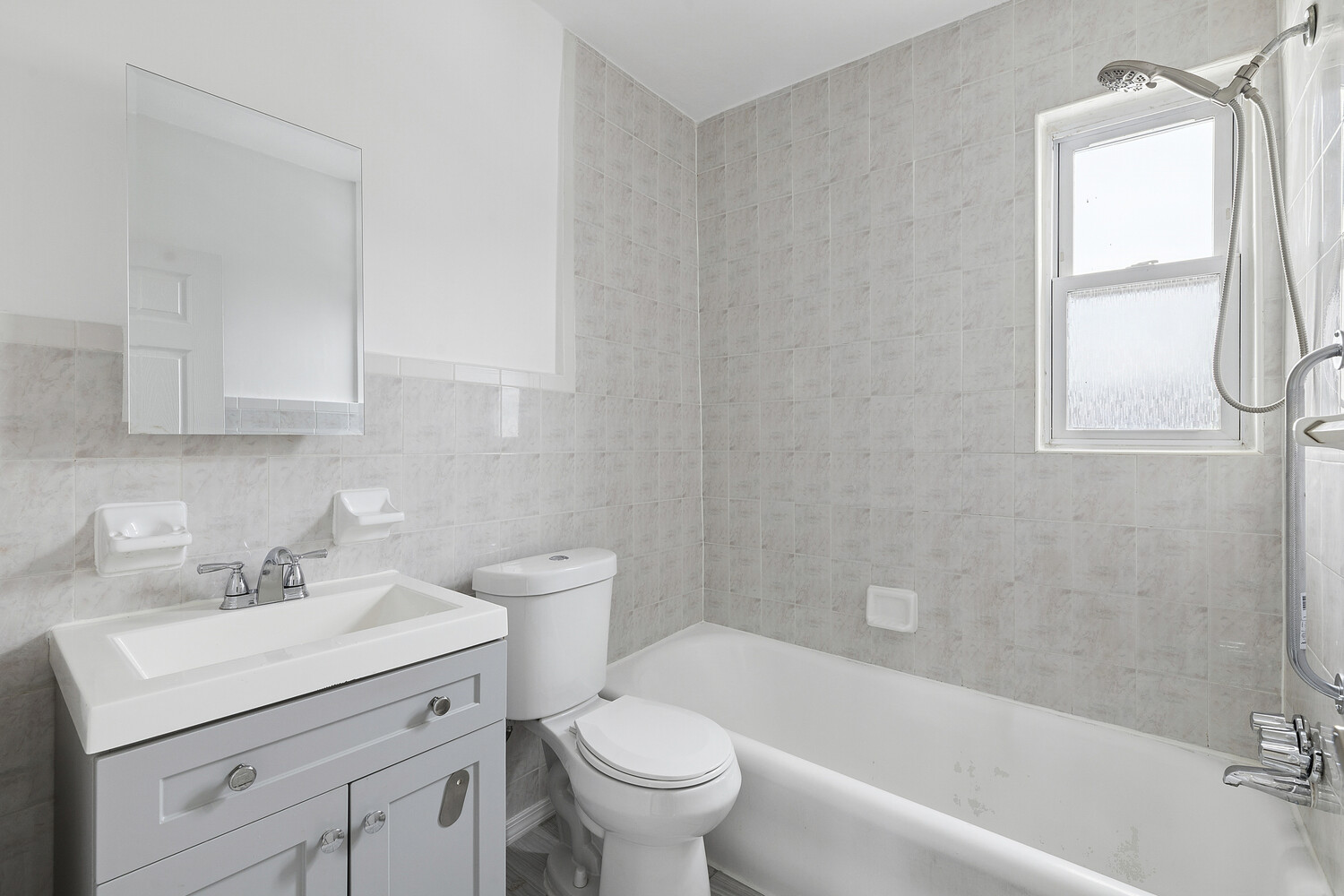 33-25 71st Street Jackson Heights Queens NY 11372