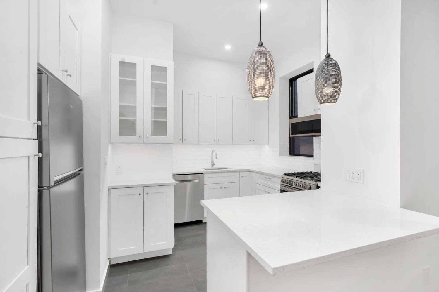 135 West 16th Street 111 Chelsea New York NY 10011