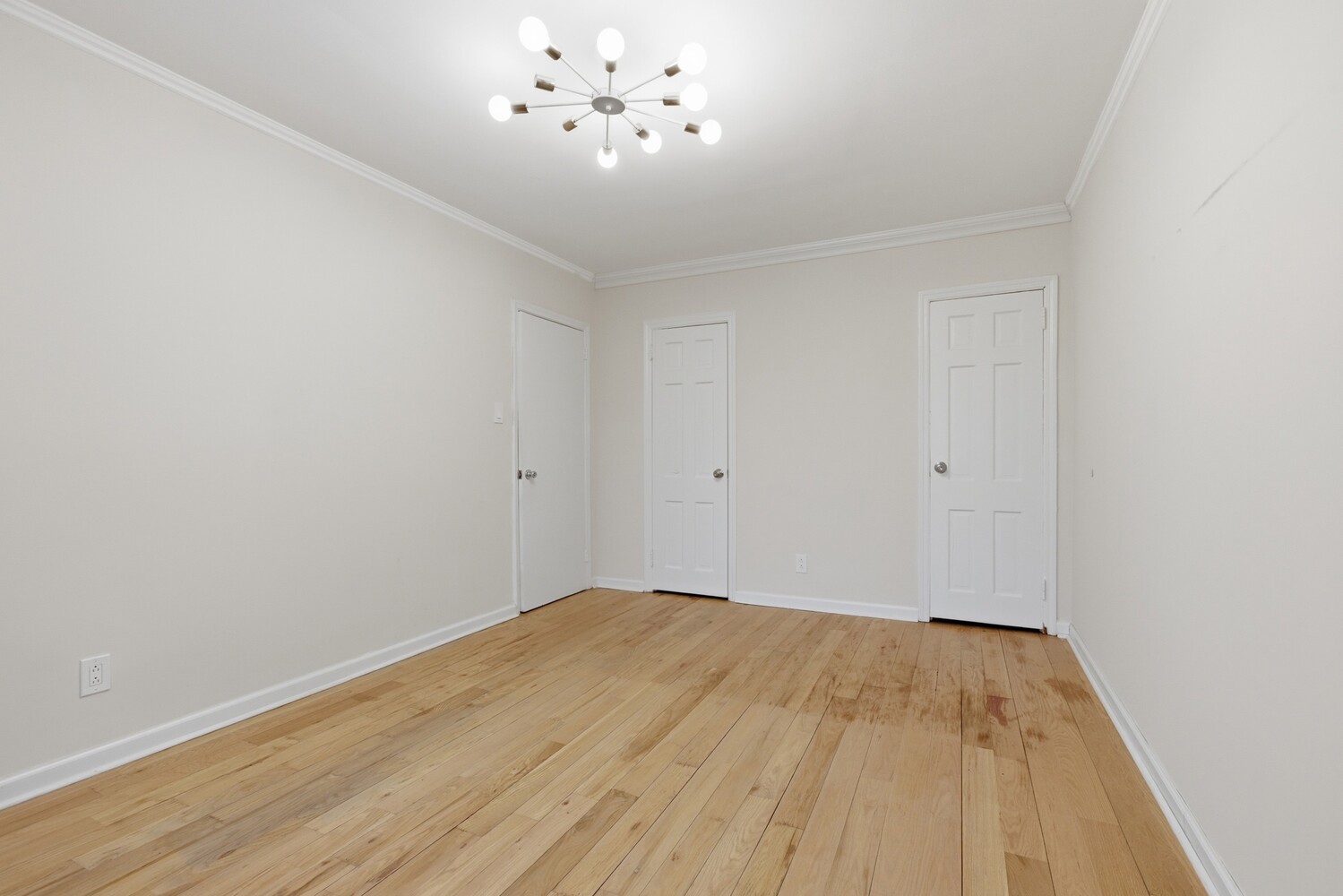 64-36 Austin Street HOUSE Rego Park Queens NY 11374