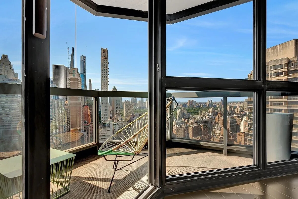 200 East 61st Street 35B Upper East Side New York NY 10065