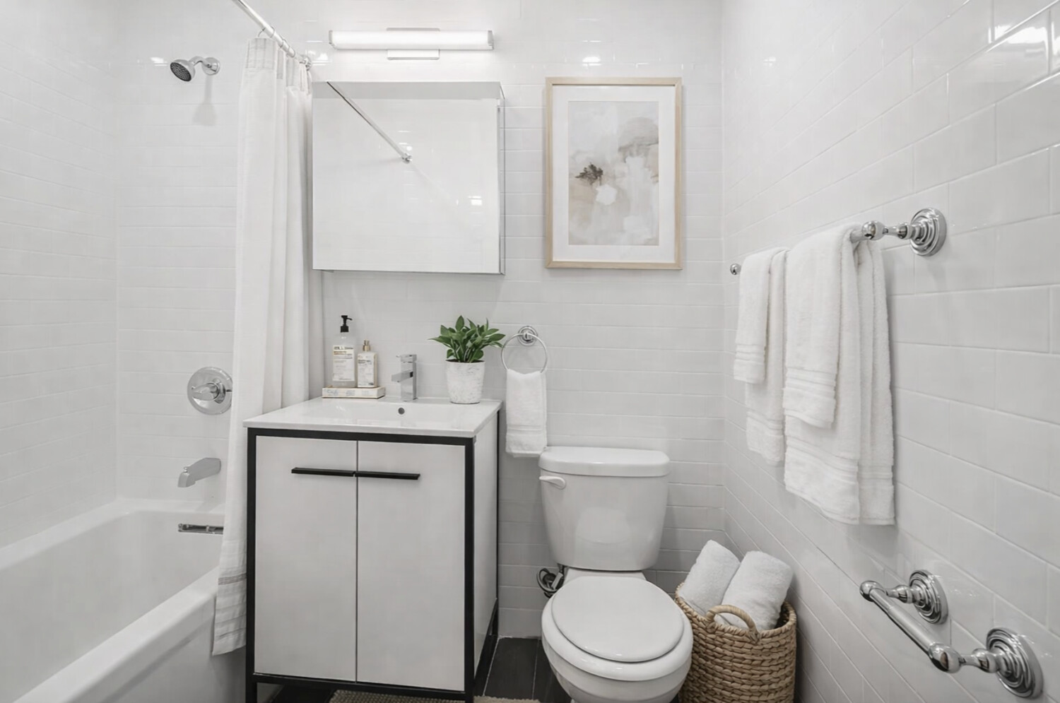 85 Eighth Avenue 5L Chelsea New York NY 10011