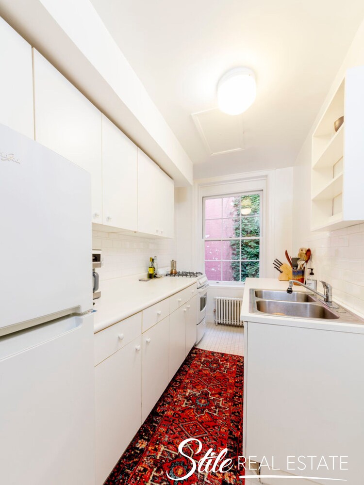 151 Avenue B E. Greenwich Village New York NY 10009