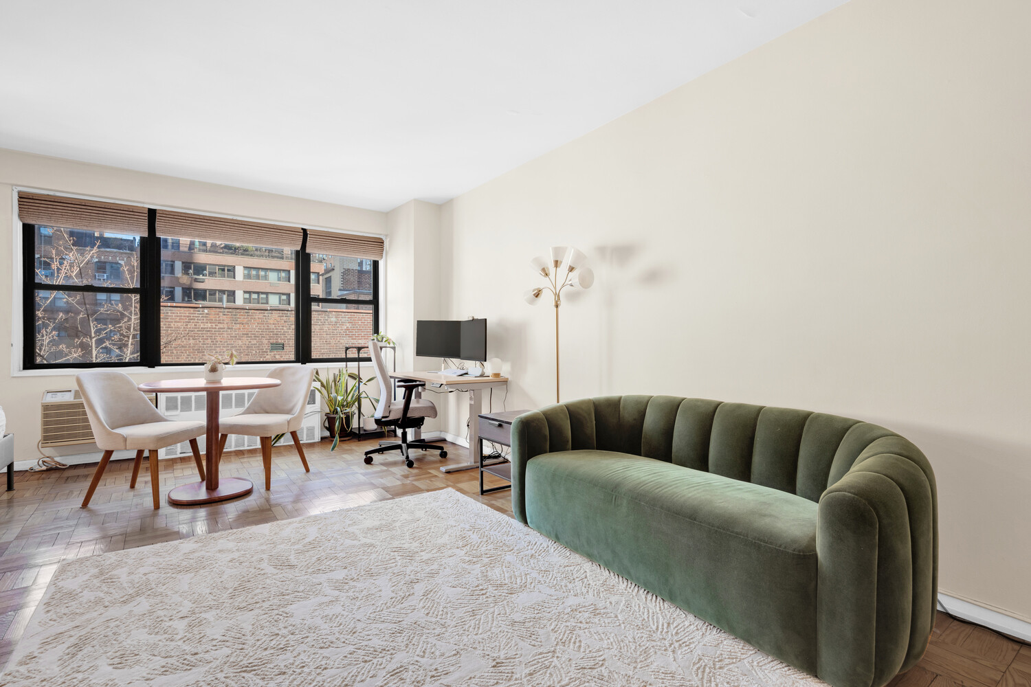 345 East 52nd Street 7B Turtle Bay New York NY 10022