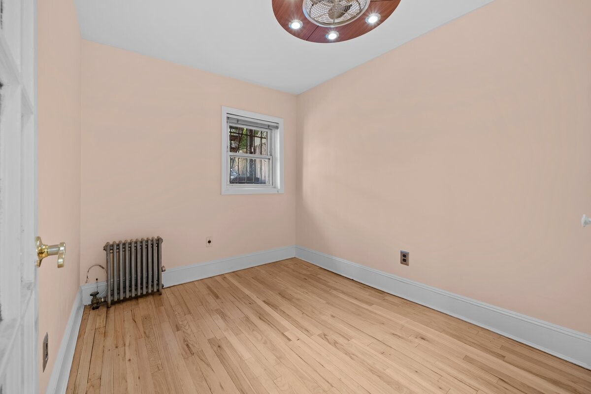 113 Carroll Street 1 Carroll Gardens Brooklyn NY 11231