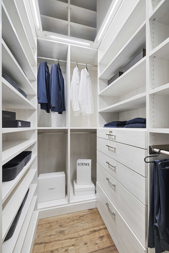 520 West 45th Street 4C Clinton New York NY 10036