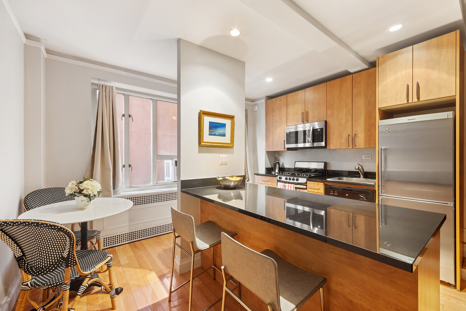 20 East 35th Street 3H Murray Hill New York NY 10016