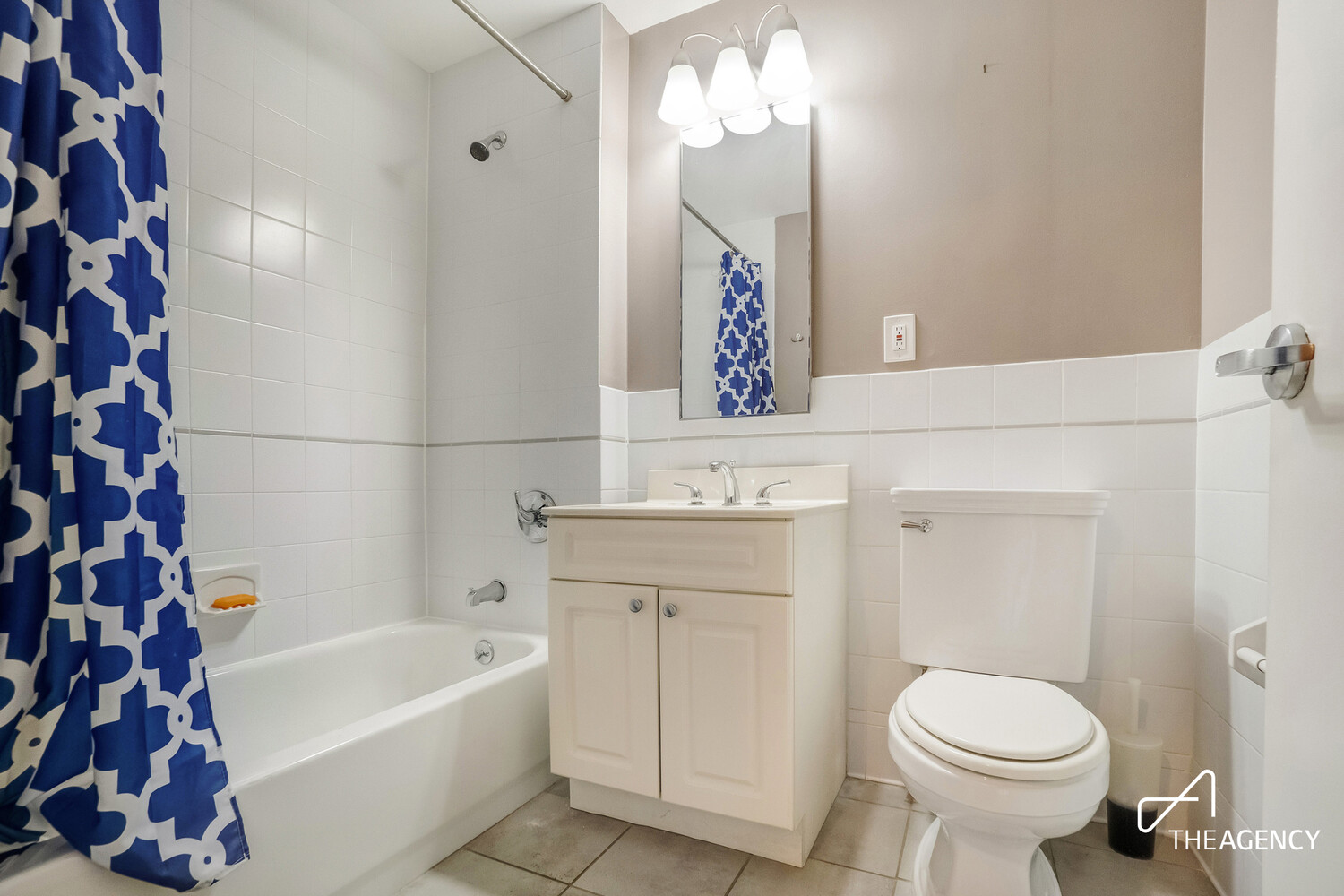 41-02 Queens Blvd. 3B Sunnyside Queens NY 11104