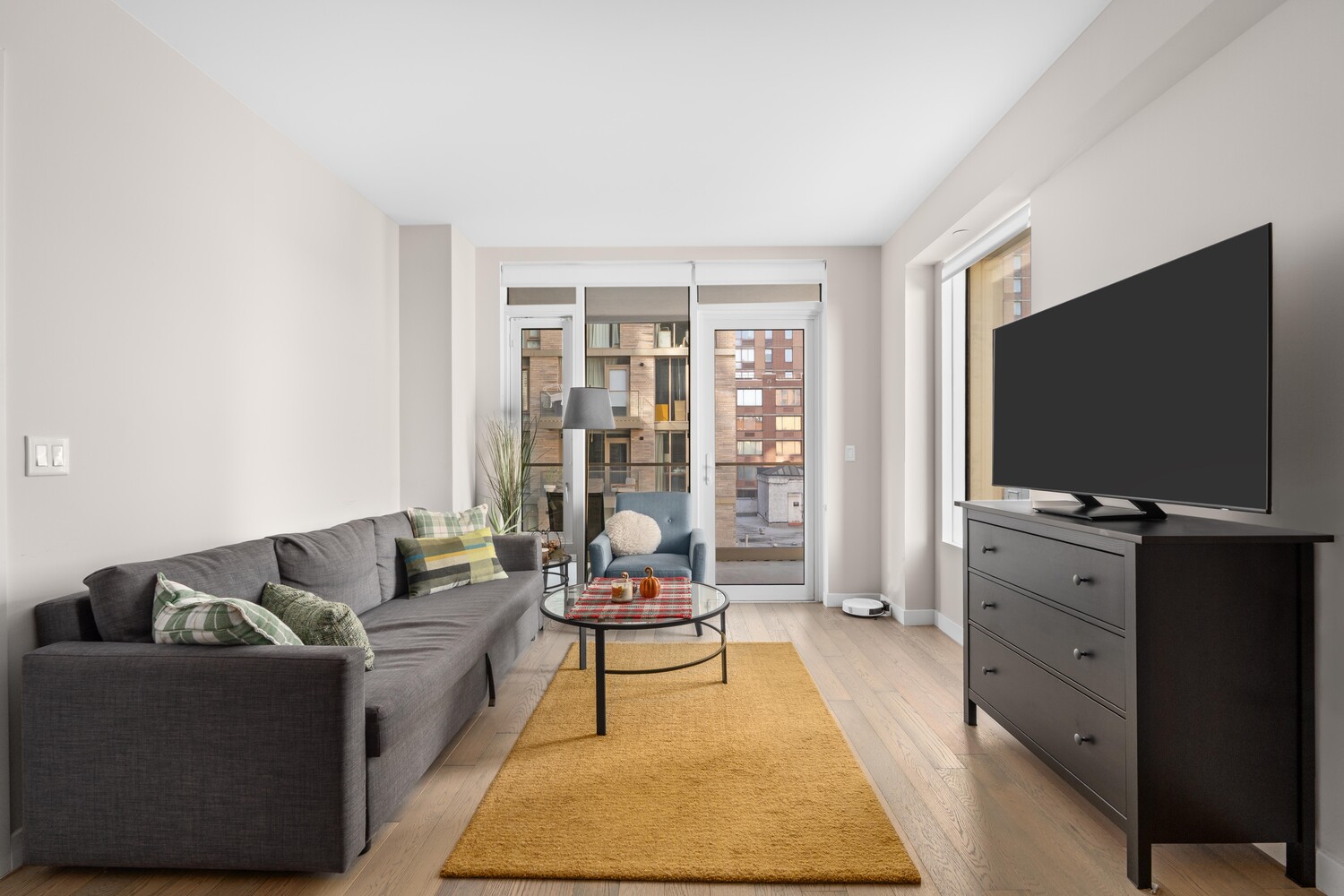 505 West 43rd Street 6D Clinton New York NY 10036
