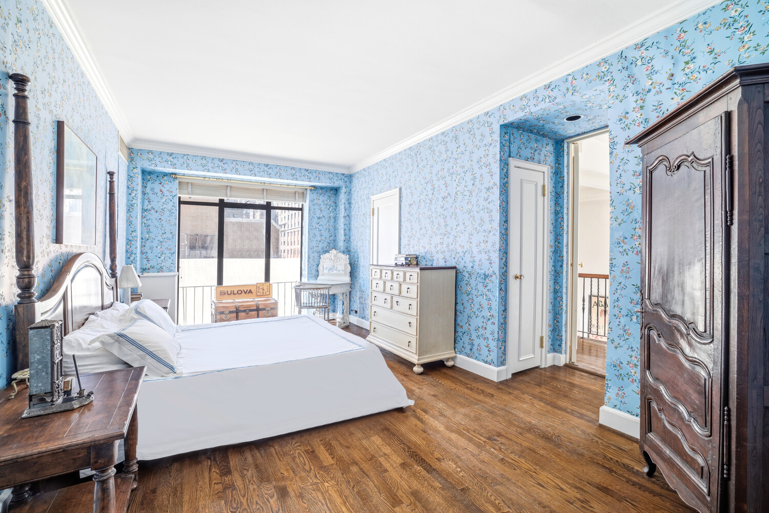 2 West 67th Street 6/7DE Central Park West New York NY 10023