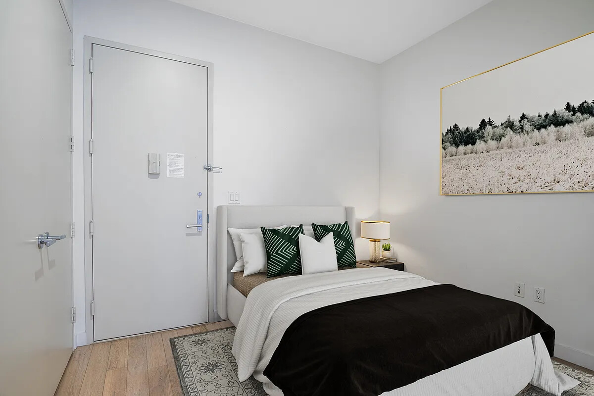 75 Wall Street 24D Financial District New York NY 10005