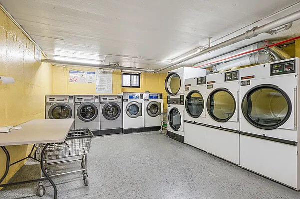 41-42 42nd Street Sunnyside Queens NY 11104