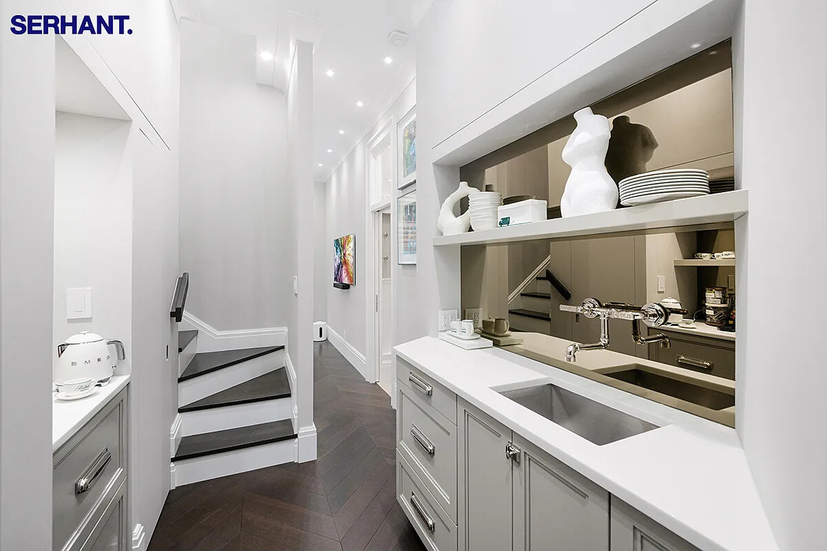 140 West 69th Street DPLX81 Lincoln Square New York NY 10023