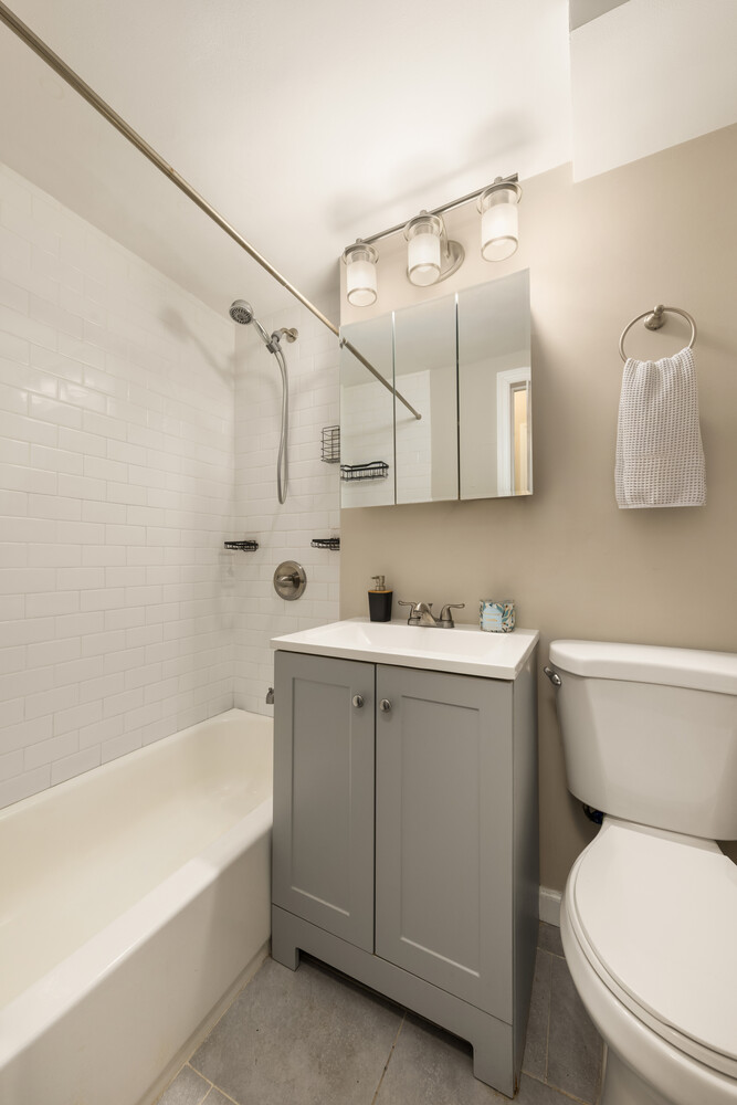 25 Tudor City Place 322 Tudor City New York NY 10017