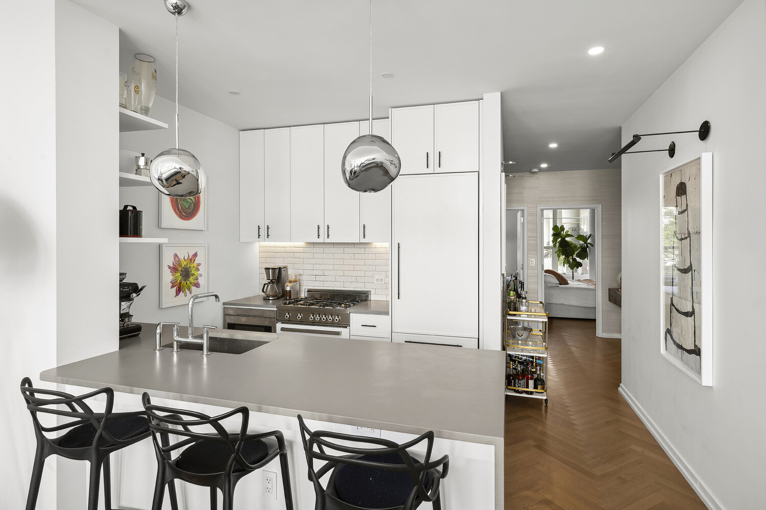 184 Kent Avenue B612 Williamsburg Brooklyn NY 11249