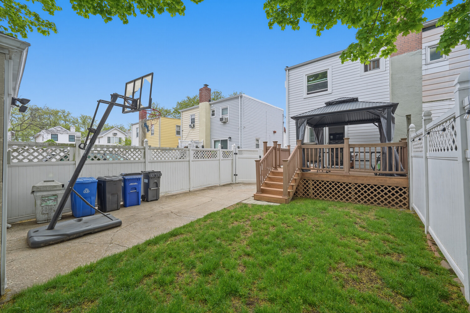 1317 East 58th Street Flatlands Brooklyn NY 11234