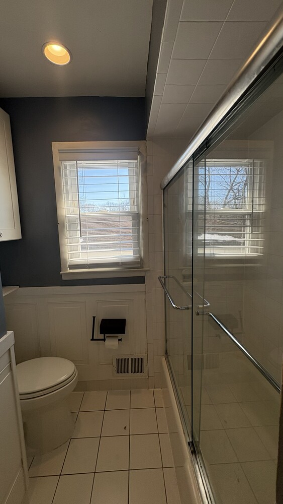 86 Notre Dame Avenue 2 Great Kills Staten Island NY 10308