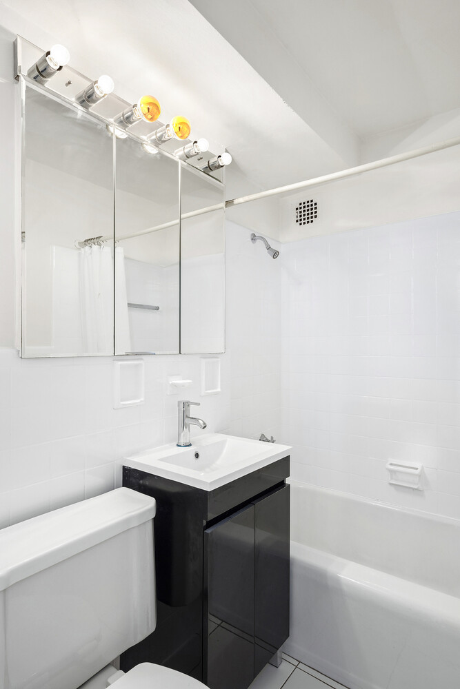 110 East 36th Street 8F Murray Hill New York NY 10016