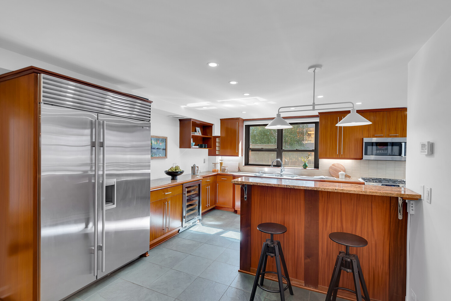 135 East 54th Street 11ABC Midtown East New York NY 10022