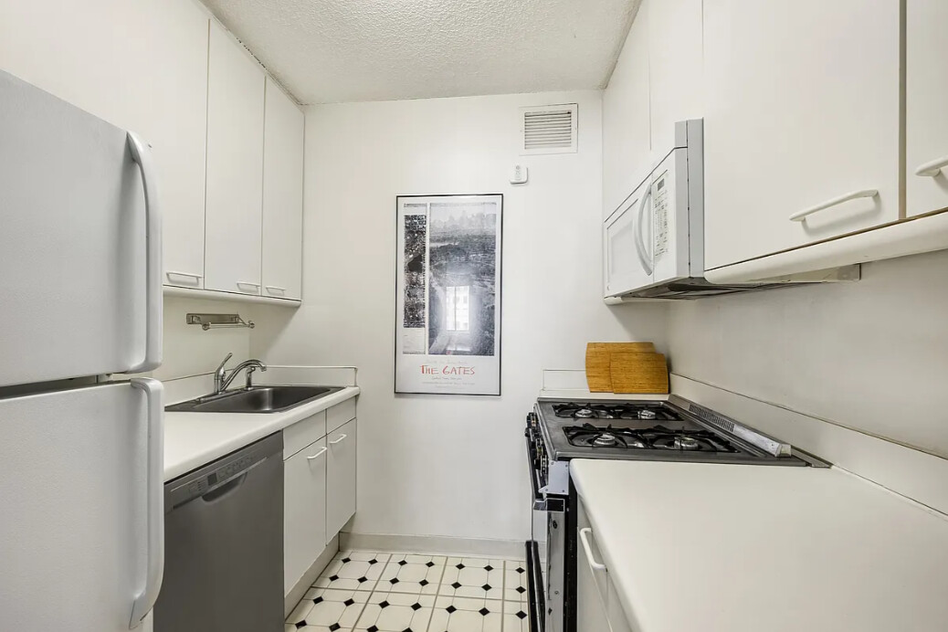 280 Rector Place 3E Battery Park City New York NY 10280