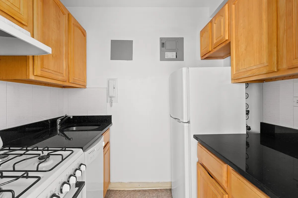 120 East 90th Street Carnegie Hill New York NY 10128