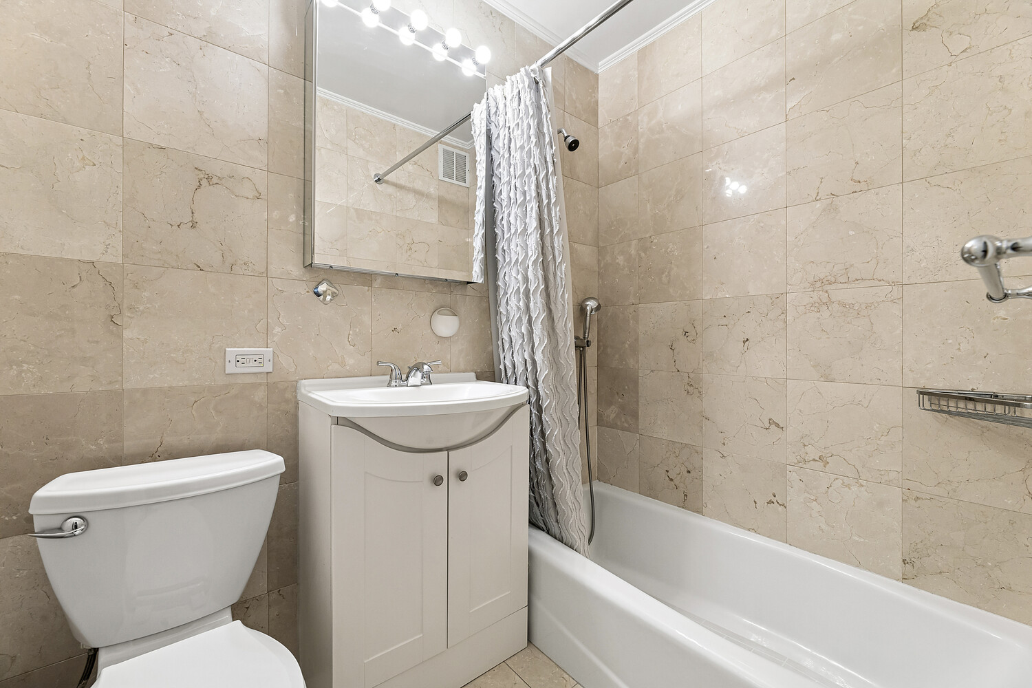 215 East 80th Street 8M Upper East Side New York NY 10075