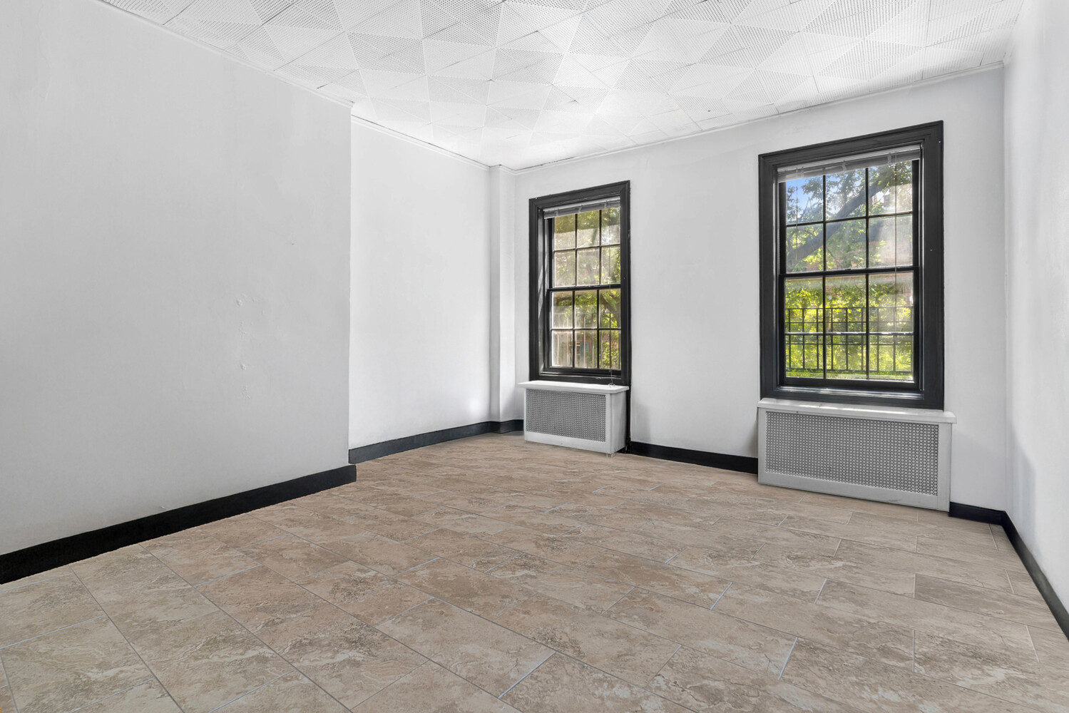 44-46 Barrow Street W. Greenwich Village New York NY 10014