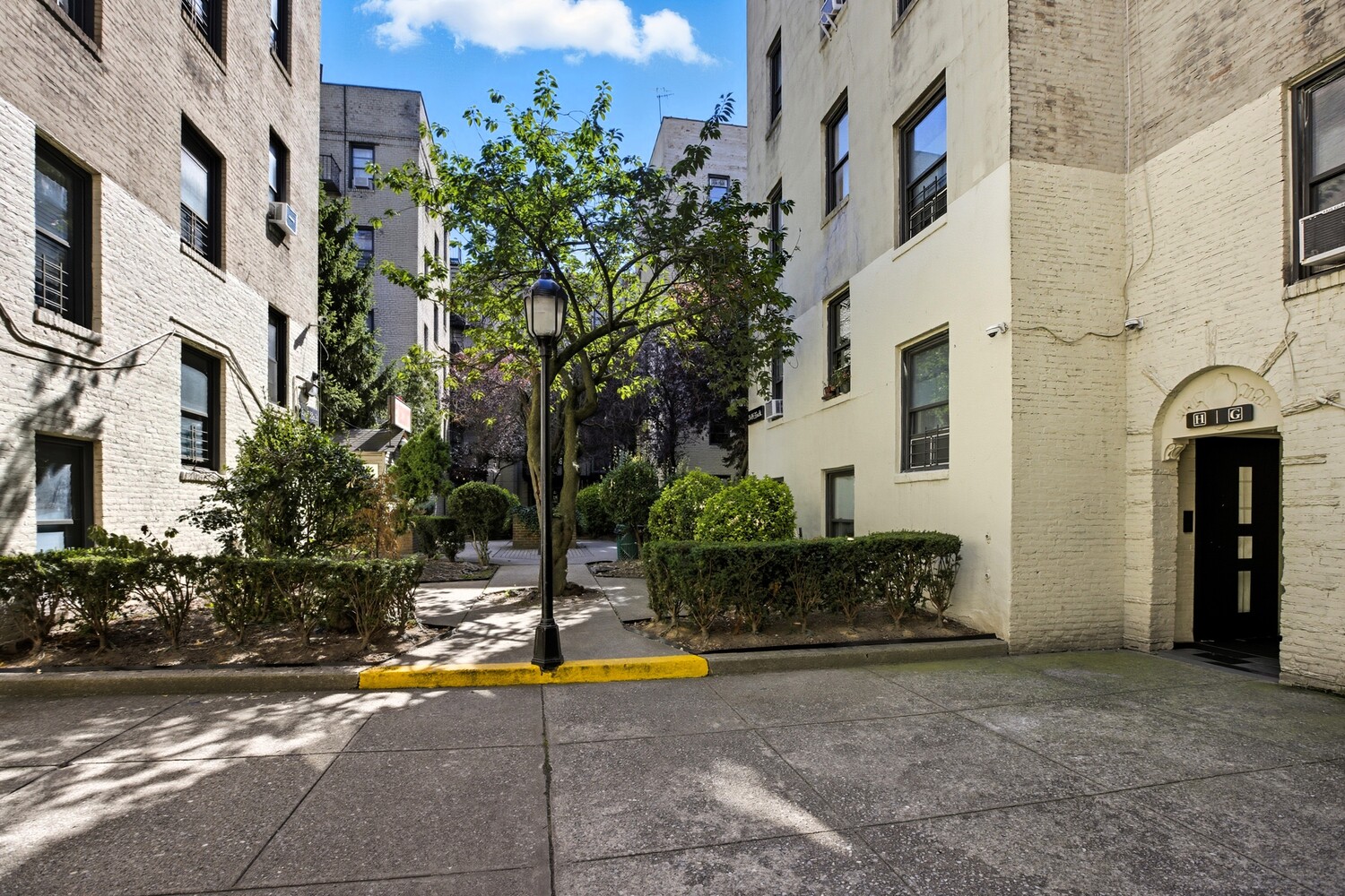 21-05 33rd Street Steinway-Ditmars Queens NY 11105