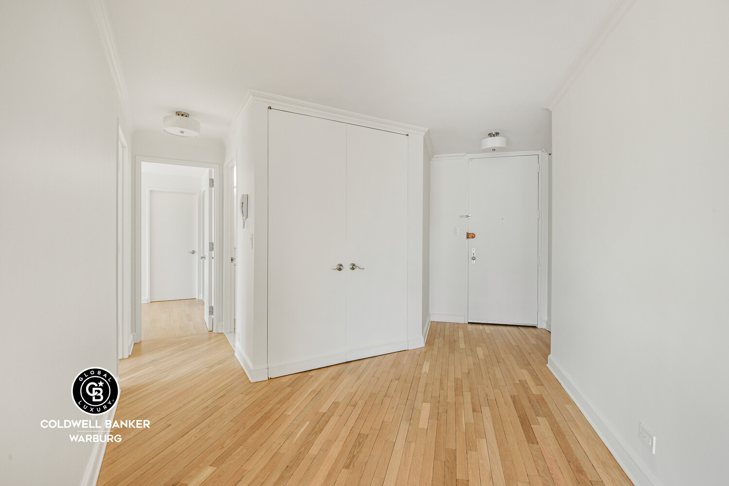 40 East 94th Street 17G Carnegie Hill New York NY 10128