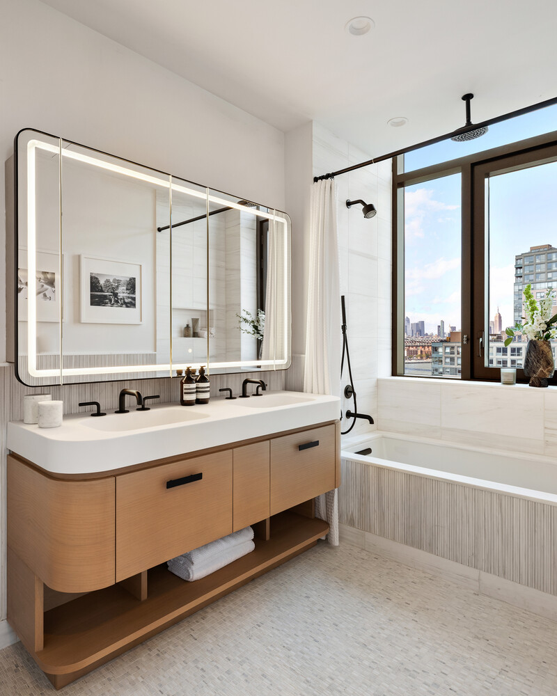 480 Kent Avenue 18D Williamsburg Brooklyn NY 11249