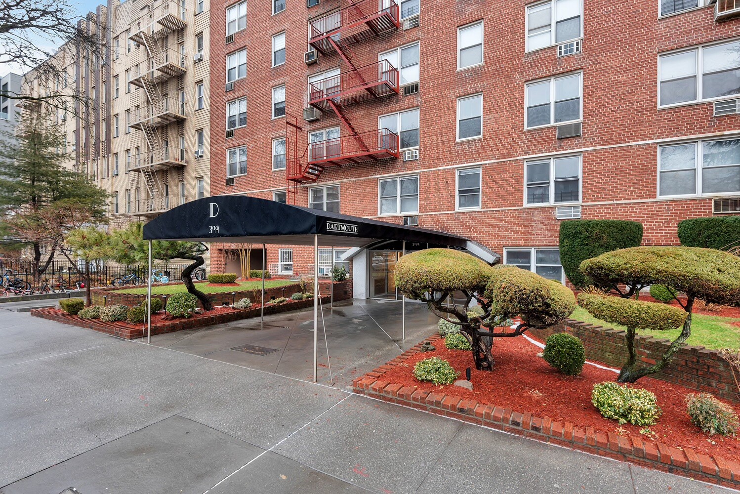 399 Ocean Parkway 5C Kensington Brooklyn NY 11218