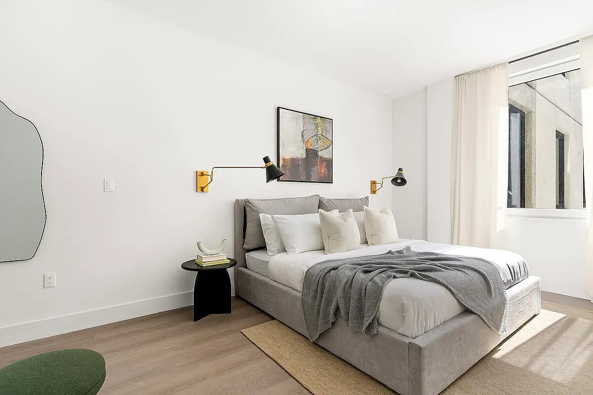 4-34 26th Avenue 211 Astoria Queens NY 11102