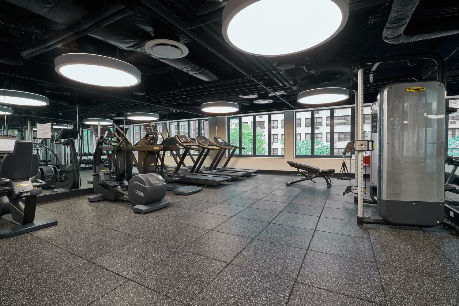 591 Third Avenue 17A Murray Hill New York NY 10016