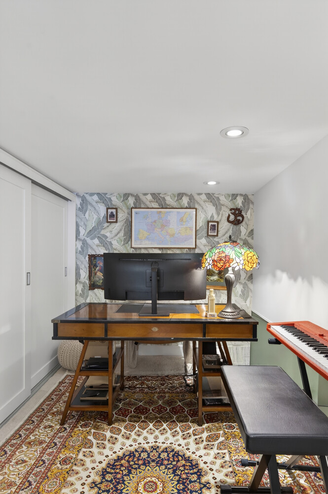 74 Reade Street 2ER Tribeca New York NY 10007