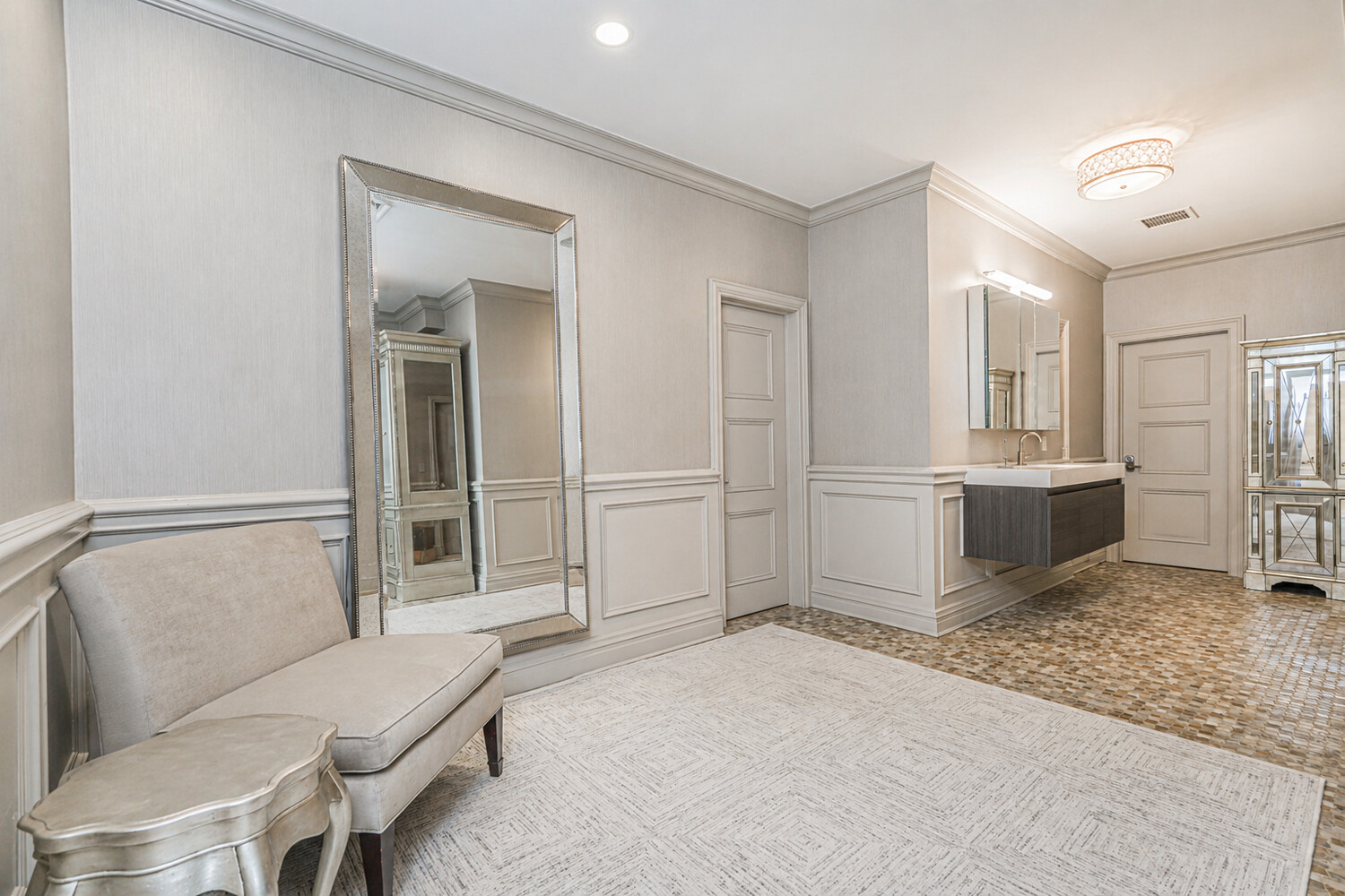 125 Benedict Road Todt Hill Staten Island NY 10304