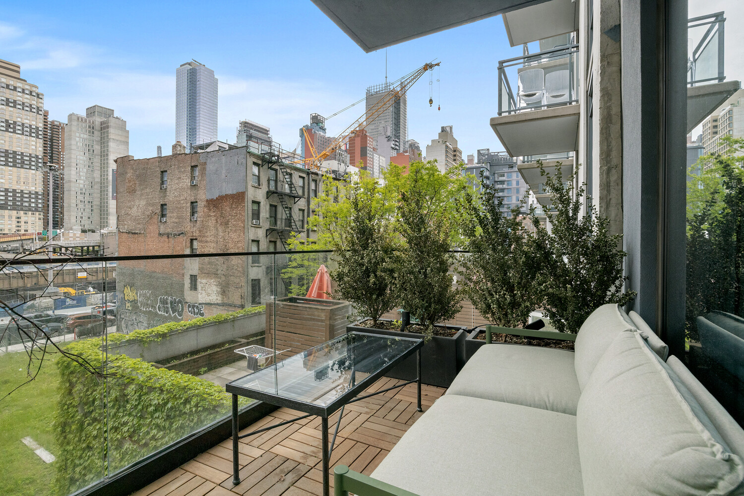 441 West 37th Street 3 Clinton New York NY 10018