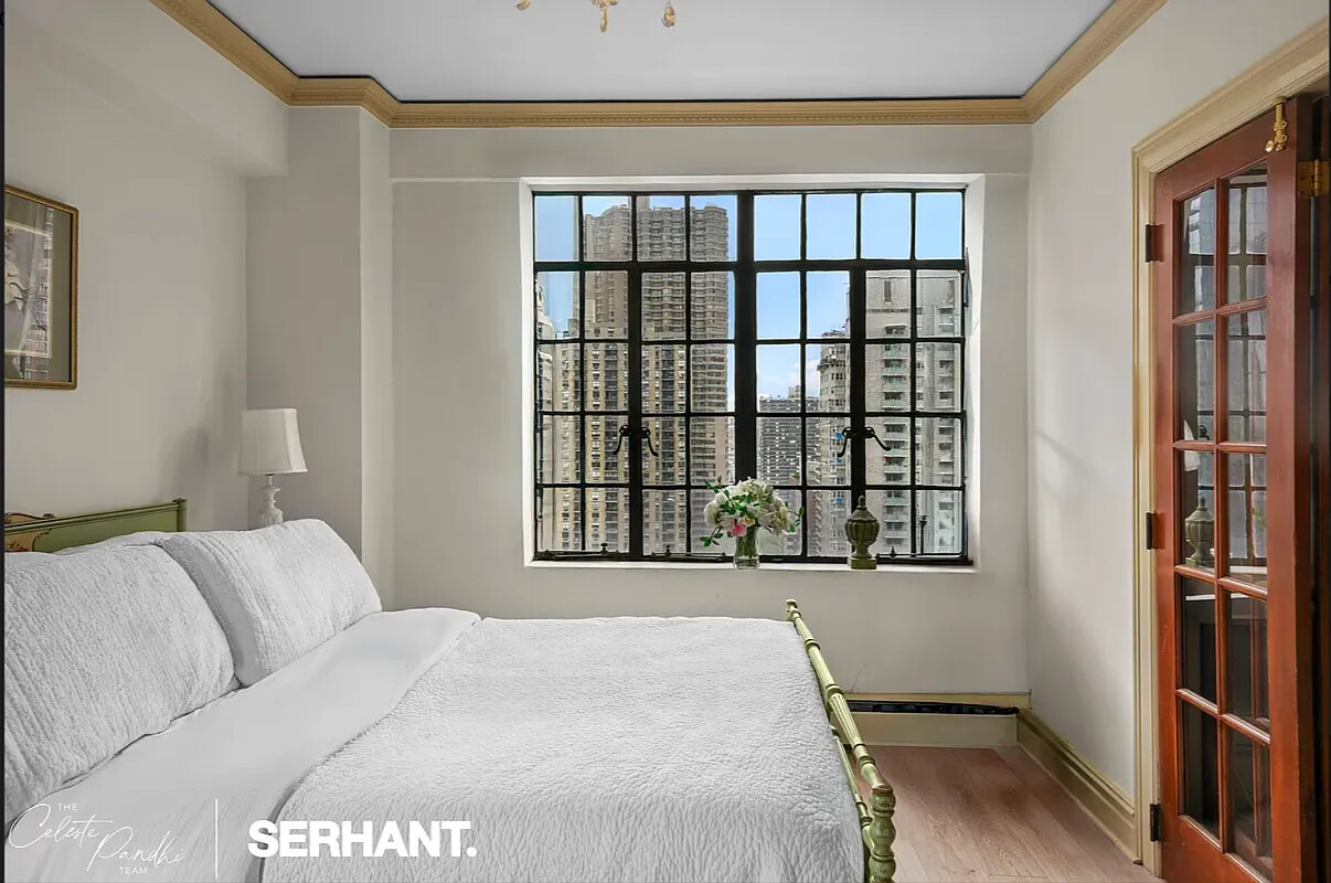 320 East 42nd Street 2318 Tudor City New York NY 10017