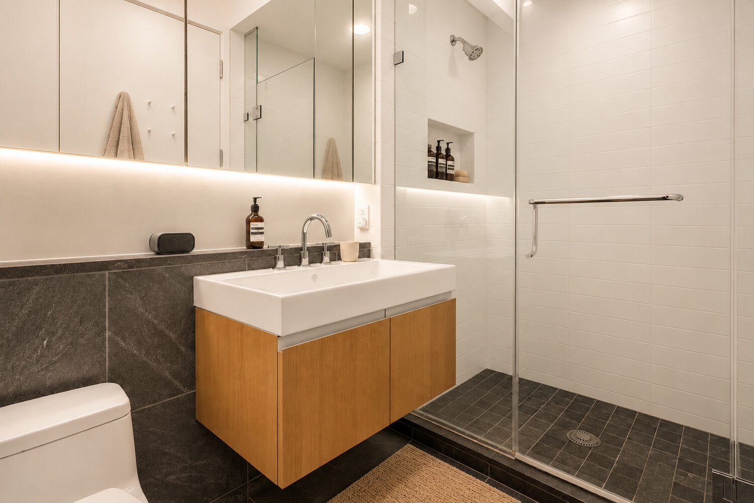 311 West Broadway 3G Soho New York NY 10013